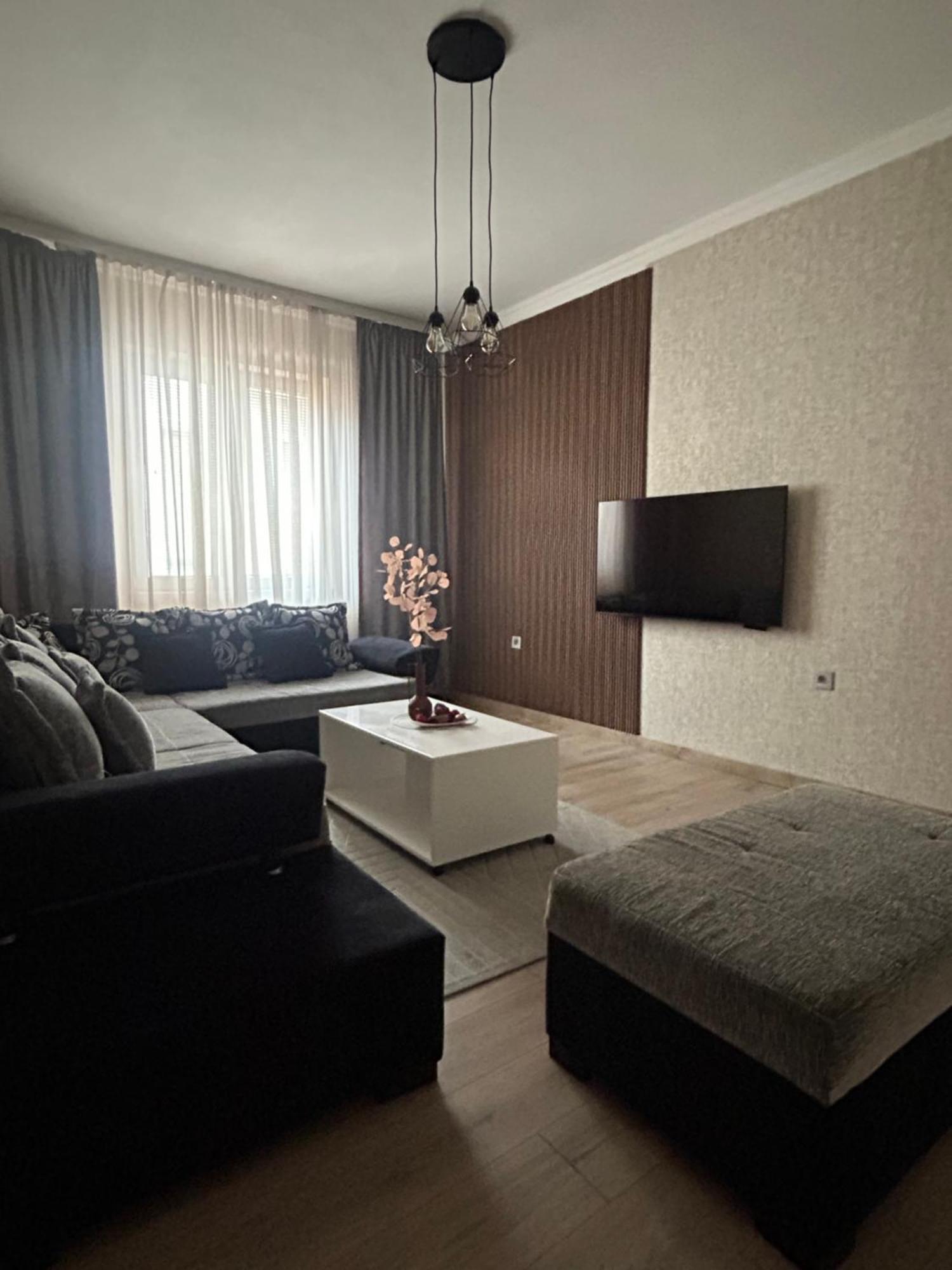 Apartman Tara Subotica Exteriör bild