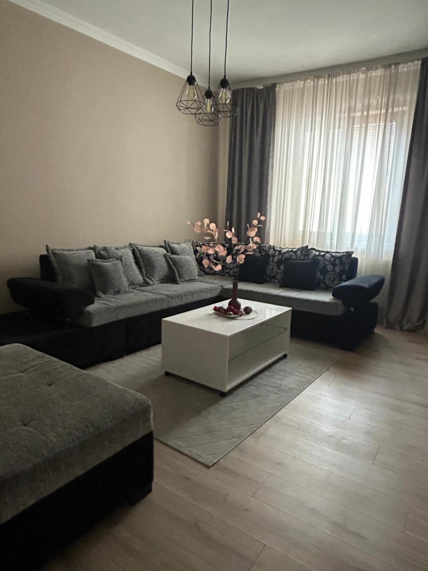 Apartman Tara Subotica Exteriör bild